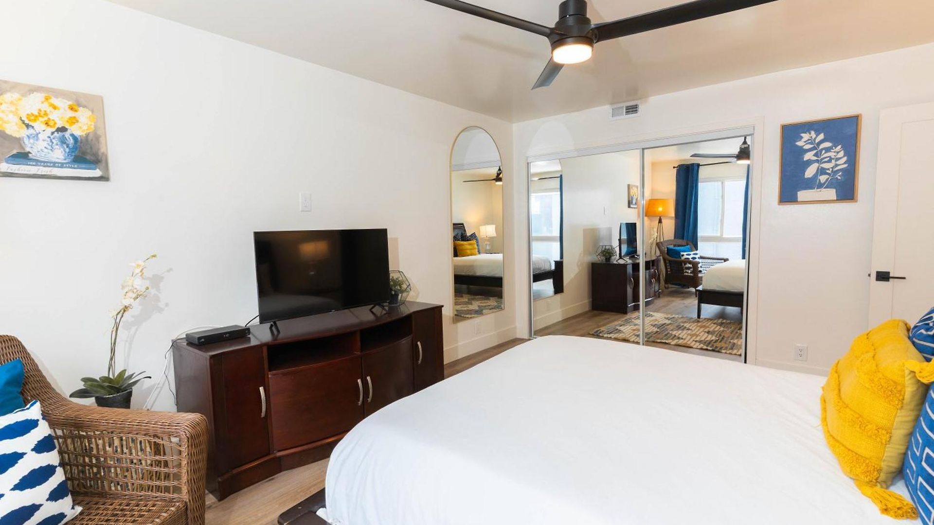 Beachwalk 4*