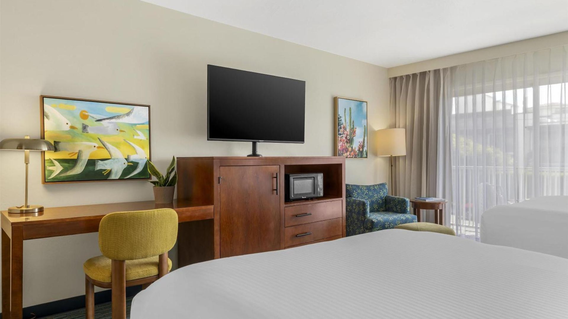 Western View Hotel 3*