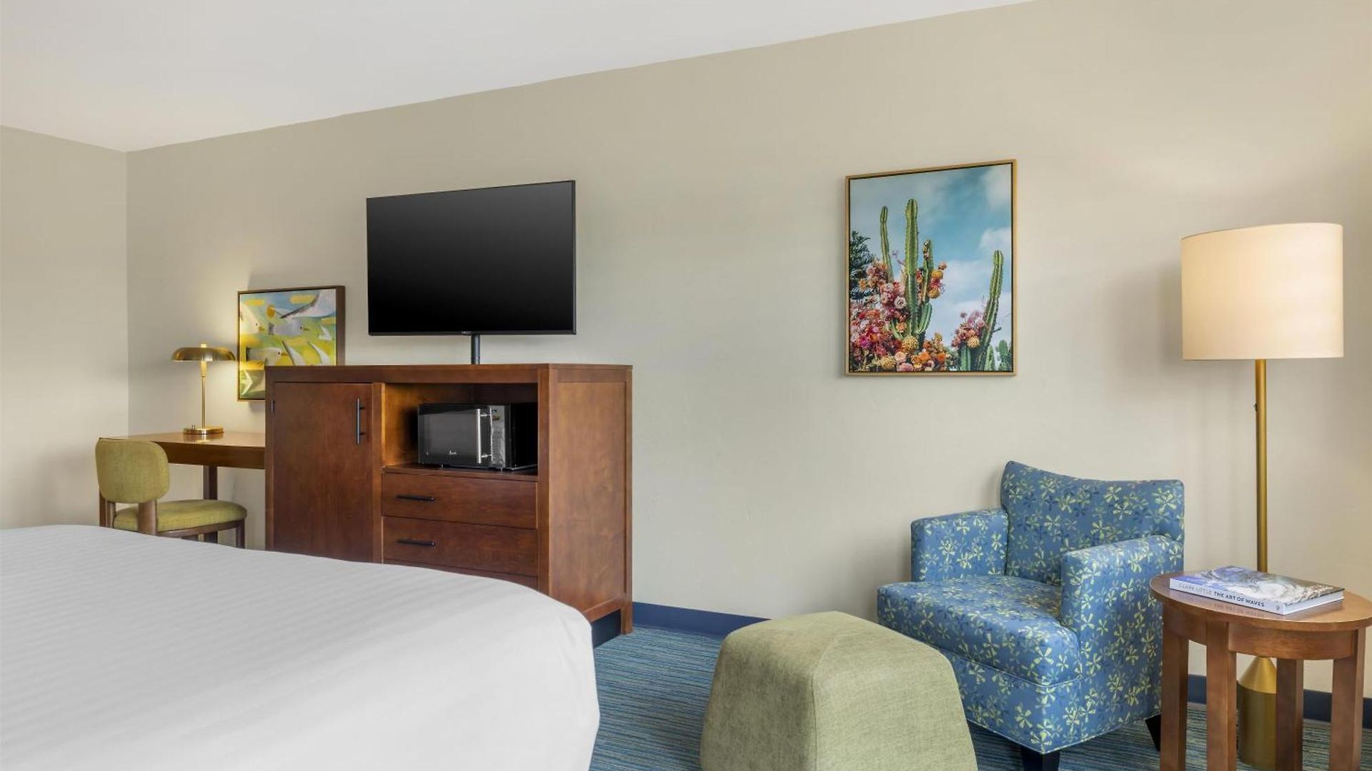 Western View Hotel