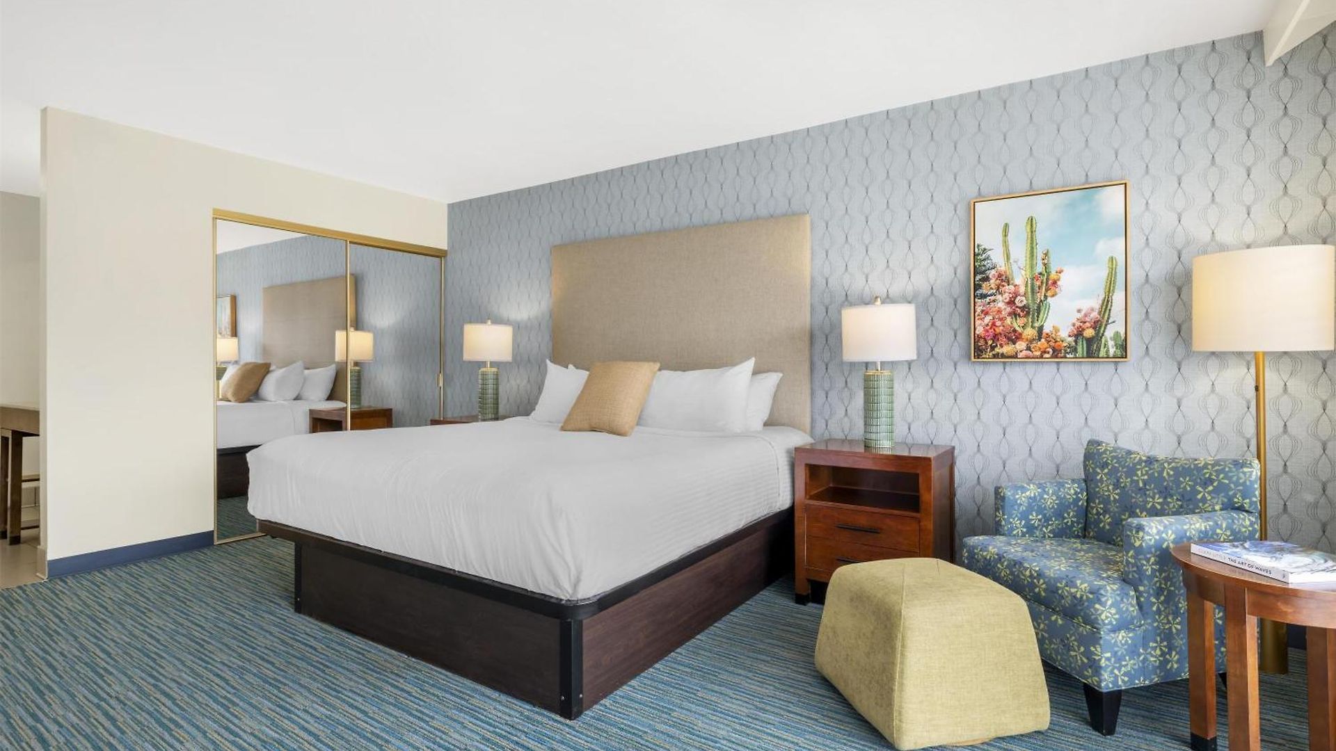 Hotel Western View 3*