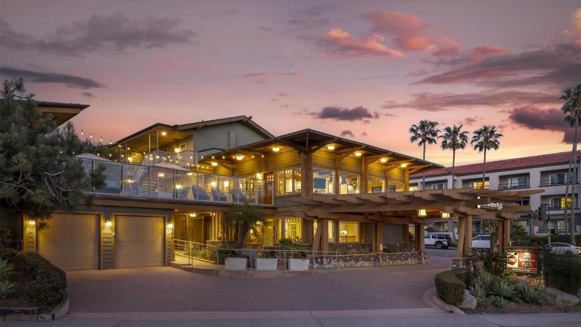 Hotel Western View