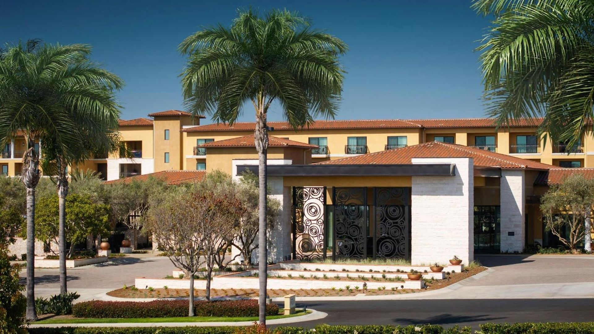 Solea, Autograph Collection Resort 4*