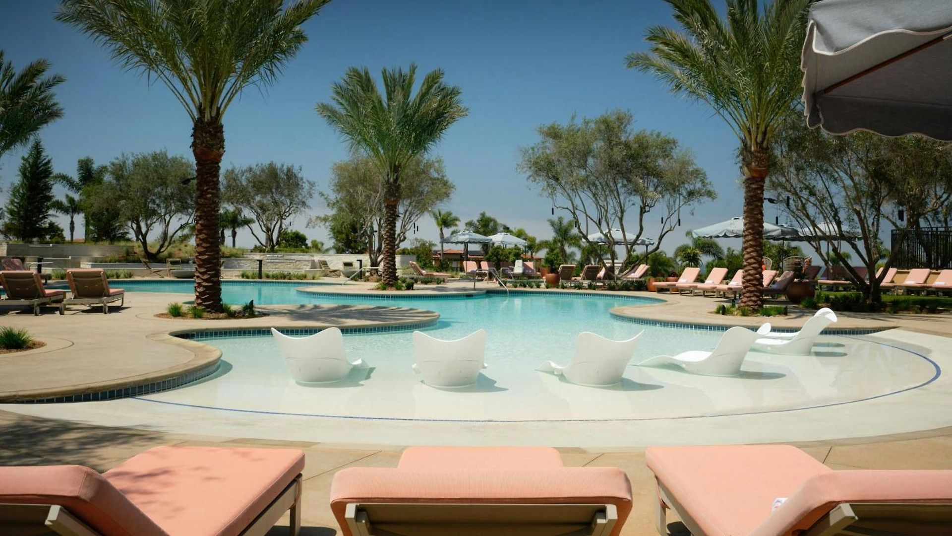 Solea, Autograph Collection 4* Carlsbad