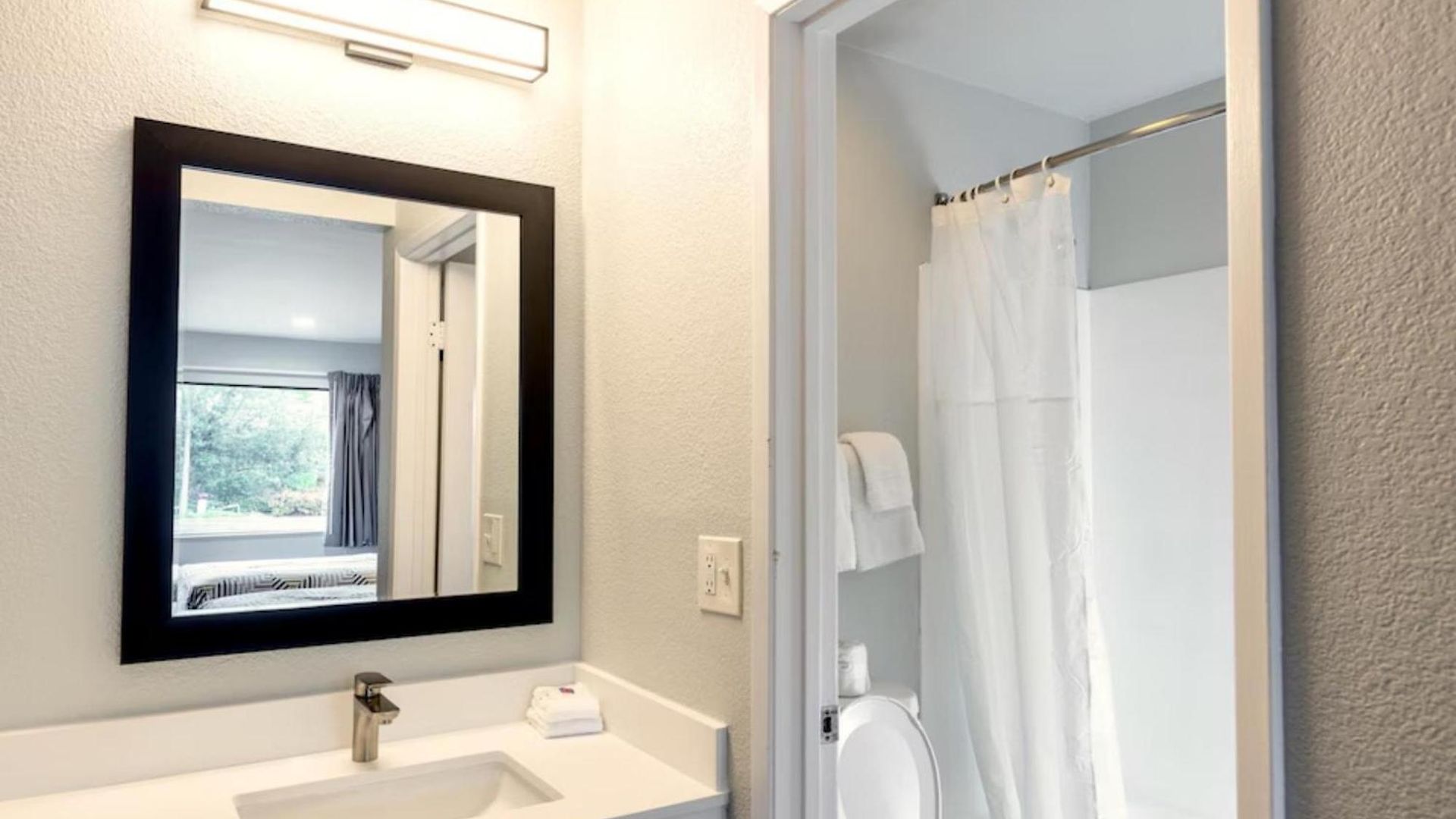 Hotel 6-carlsbad, Ca - East Near Legoland Carlsbad
