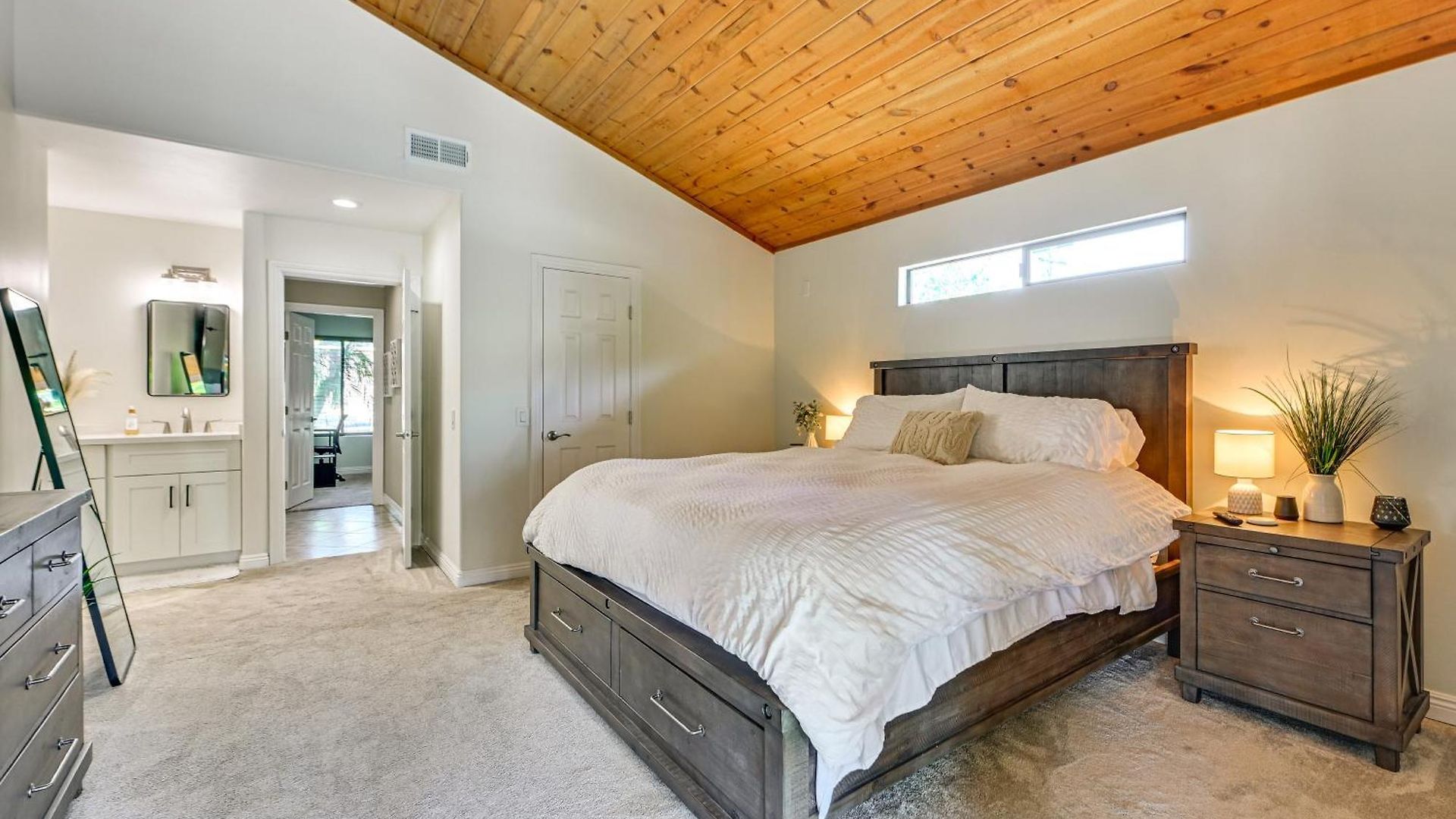 Walk To Lagoon! Luxe Coastal Escape W/ Pool Table * Carlsbad