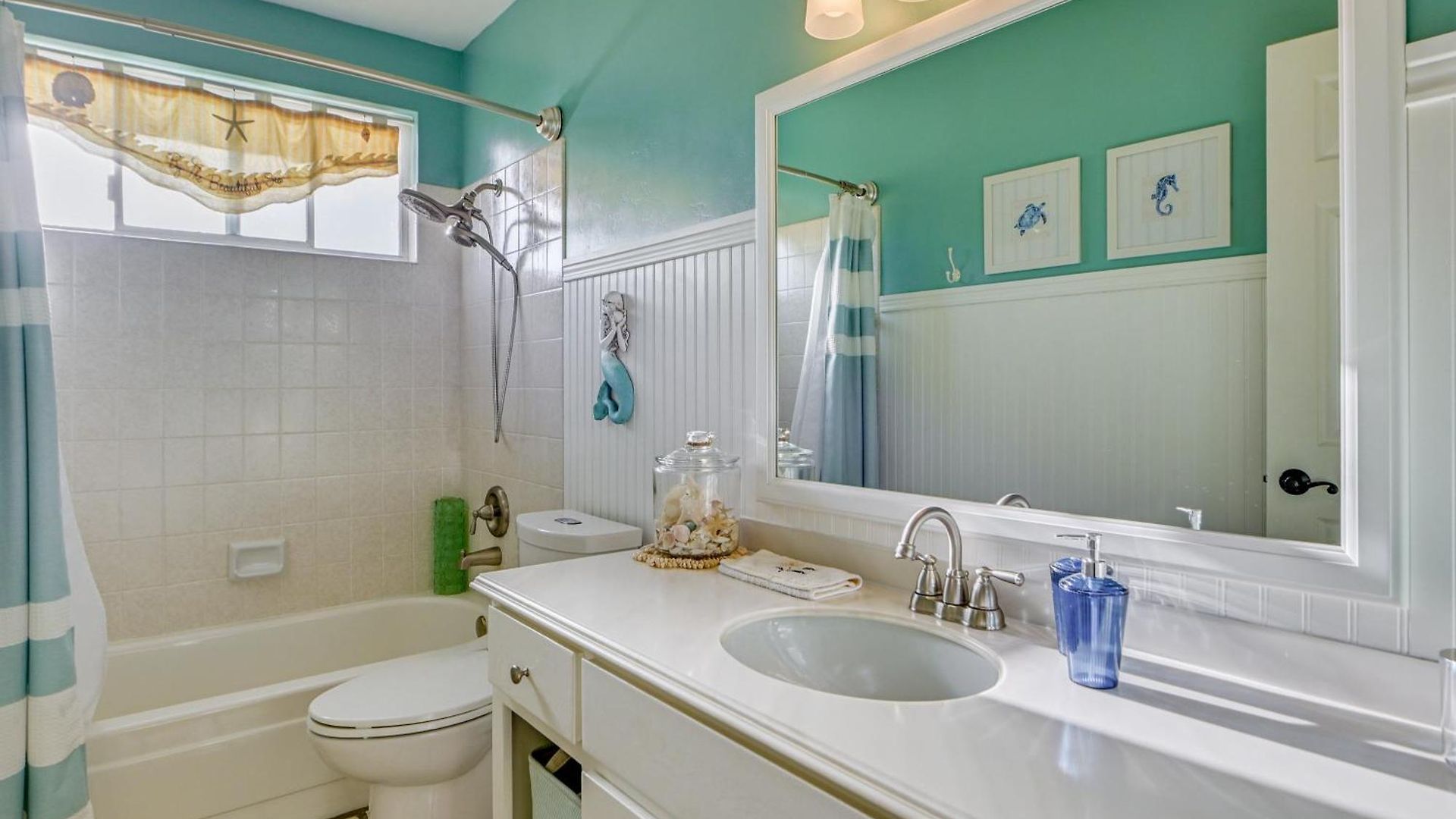 1 Mi To Beach! 'carlsbad Retreat' W/ Serene Garden Carlsbad