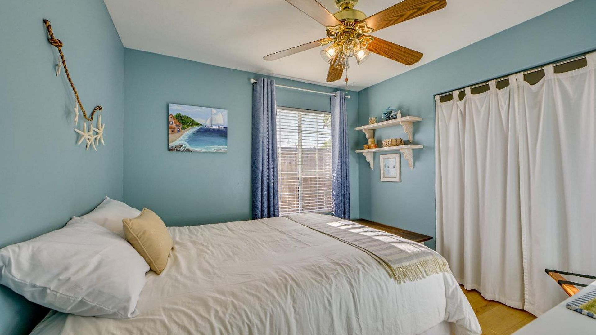 1 Mi To Beach! 'carlsbad Retreat' W/ Serene Garden