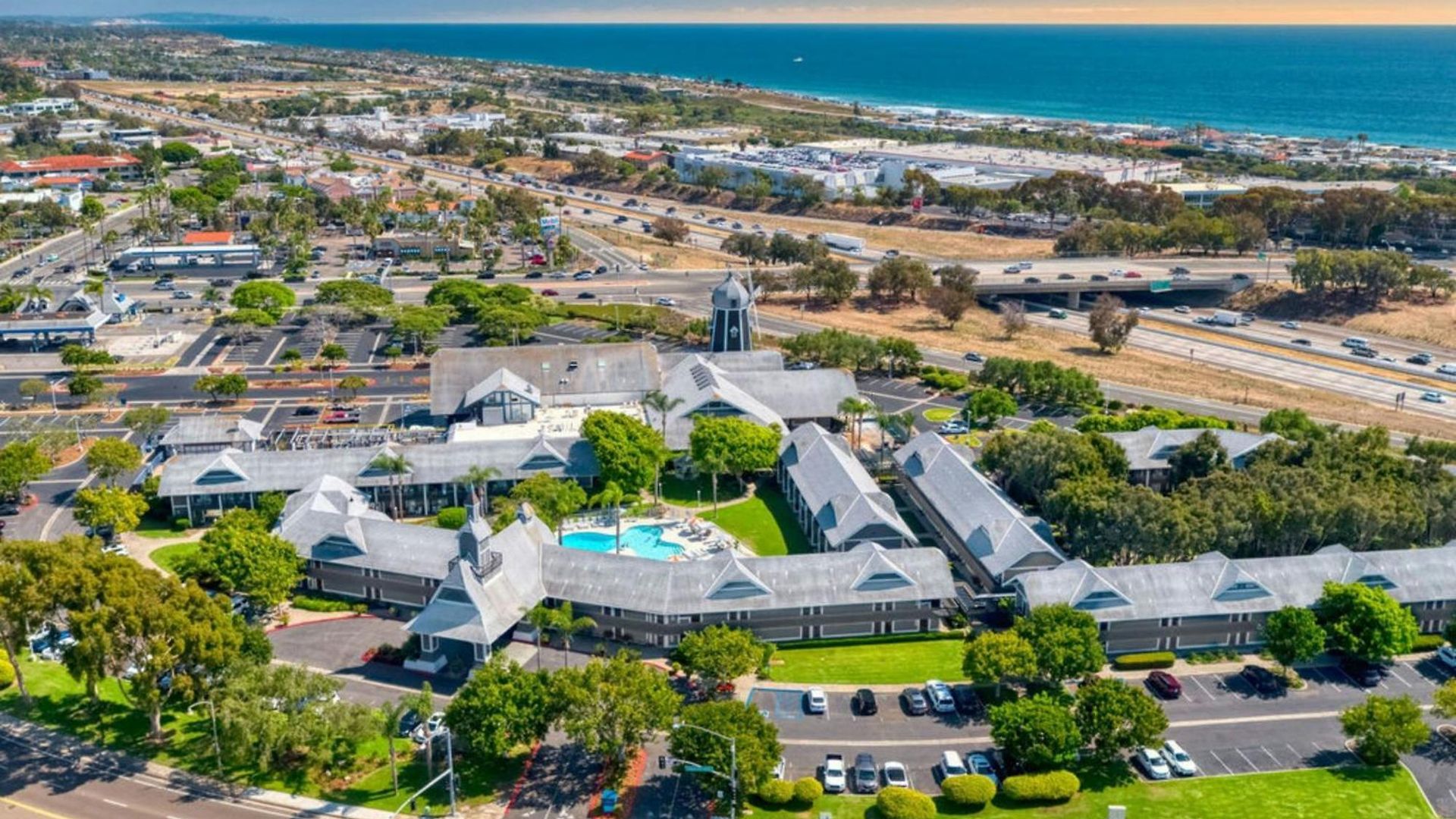 Resort By The Sea Hotel, Carlsbad, Series By Marriott Carlsbad