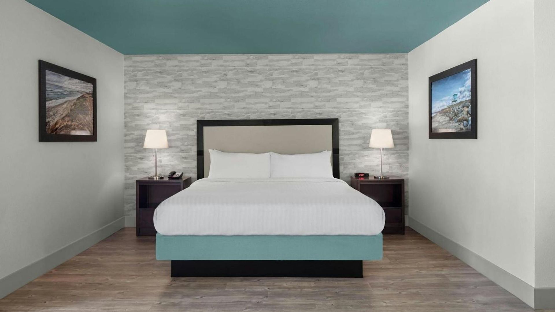 Resort By The Sea Hotel, Carlsbad, Series By Marriott Carlsbad