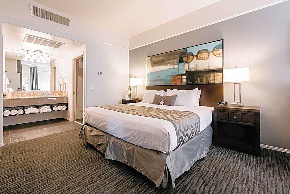 Tamarack Hotel