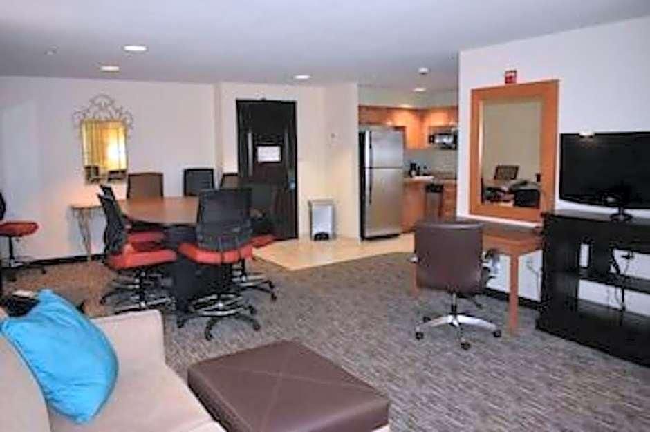 Hyatt House San Diego Carlsbad