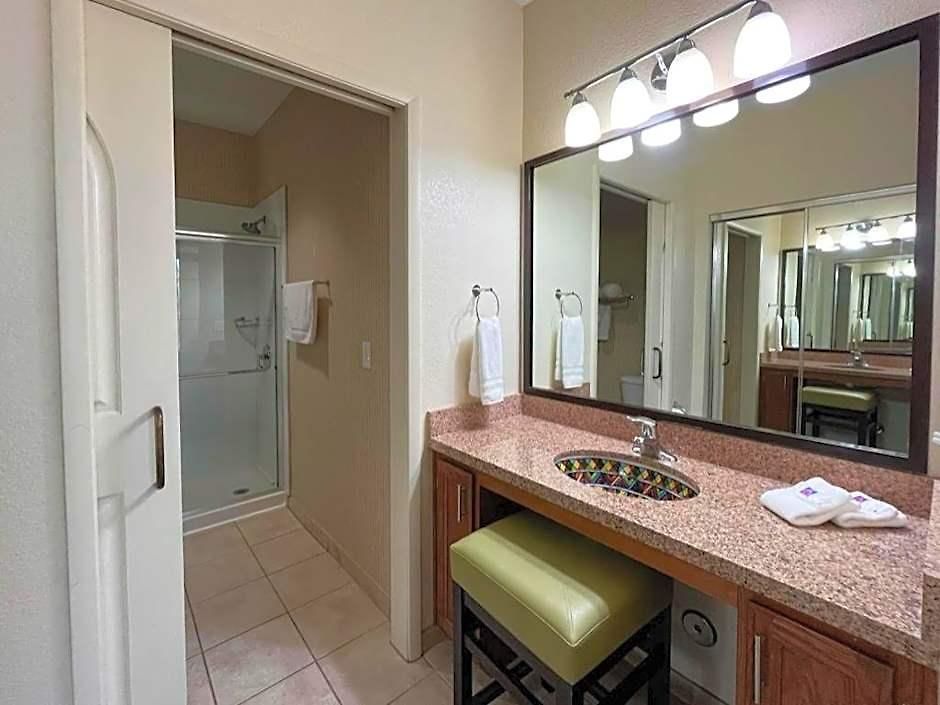 Hyatt House San Diego 4*
