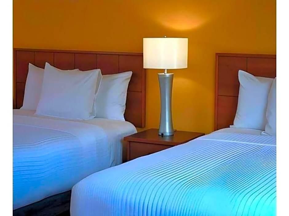 Hyatt House San Diego Hotel