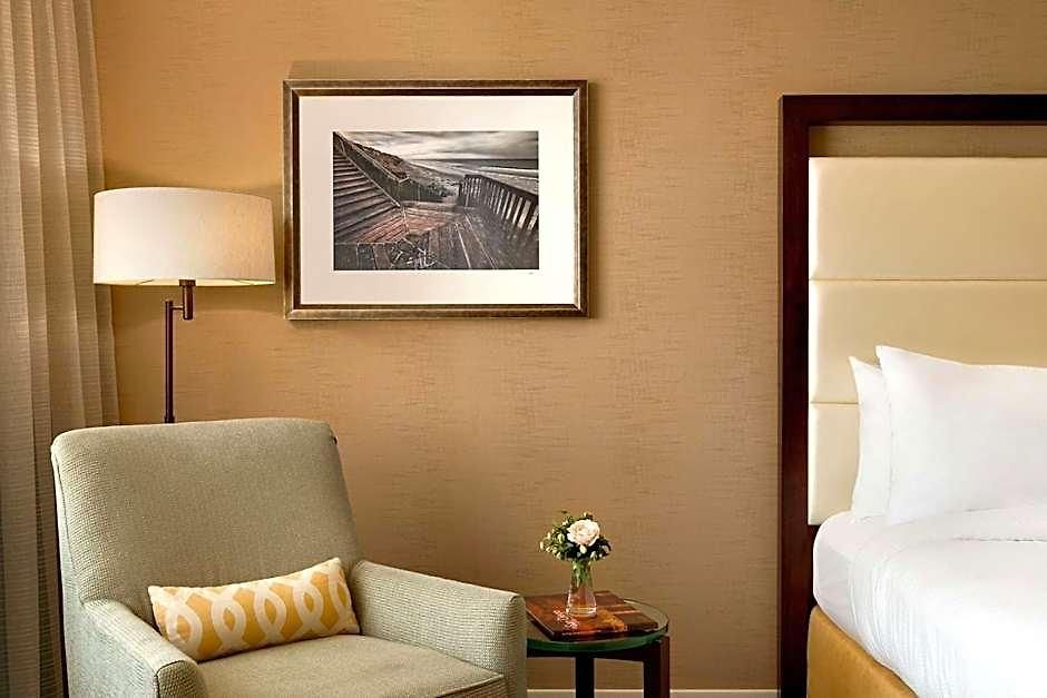 Resort Cape Rey Beach, A Hilton &