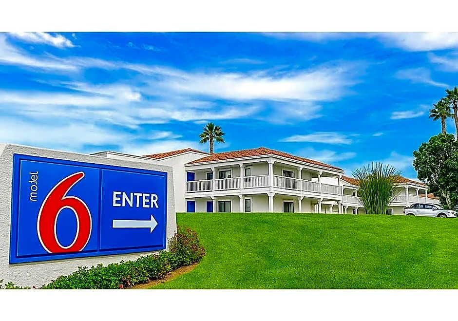 6-carlsbad, Ca Carlsbad
