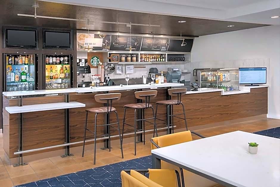 Hotel Courtyard By Marriott San Diego 3*
