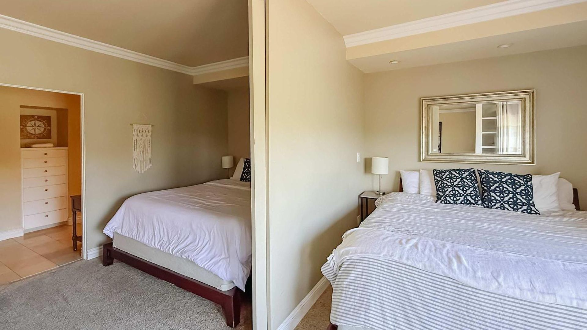 Holiday home With Tennis Court View & King Beds *