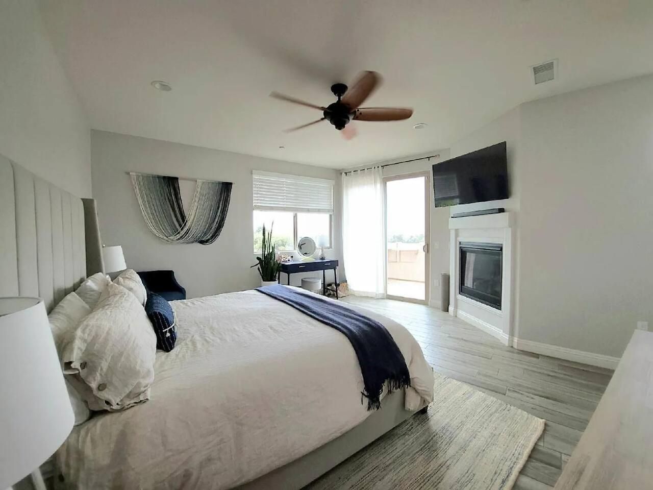 Holiday home Luxury Coastal Retreat - & Lagoon Carlsbad