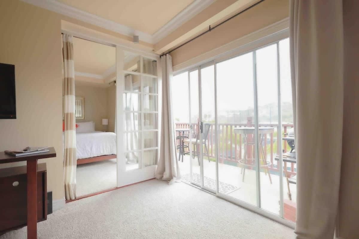 With Tennis Court View & King Beds * Carlsbad