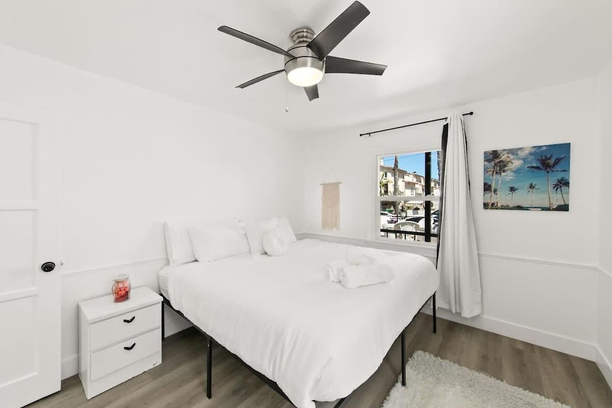 2 Bedroom With Ocean Views Large Deck Remodeled Holiday home *