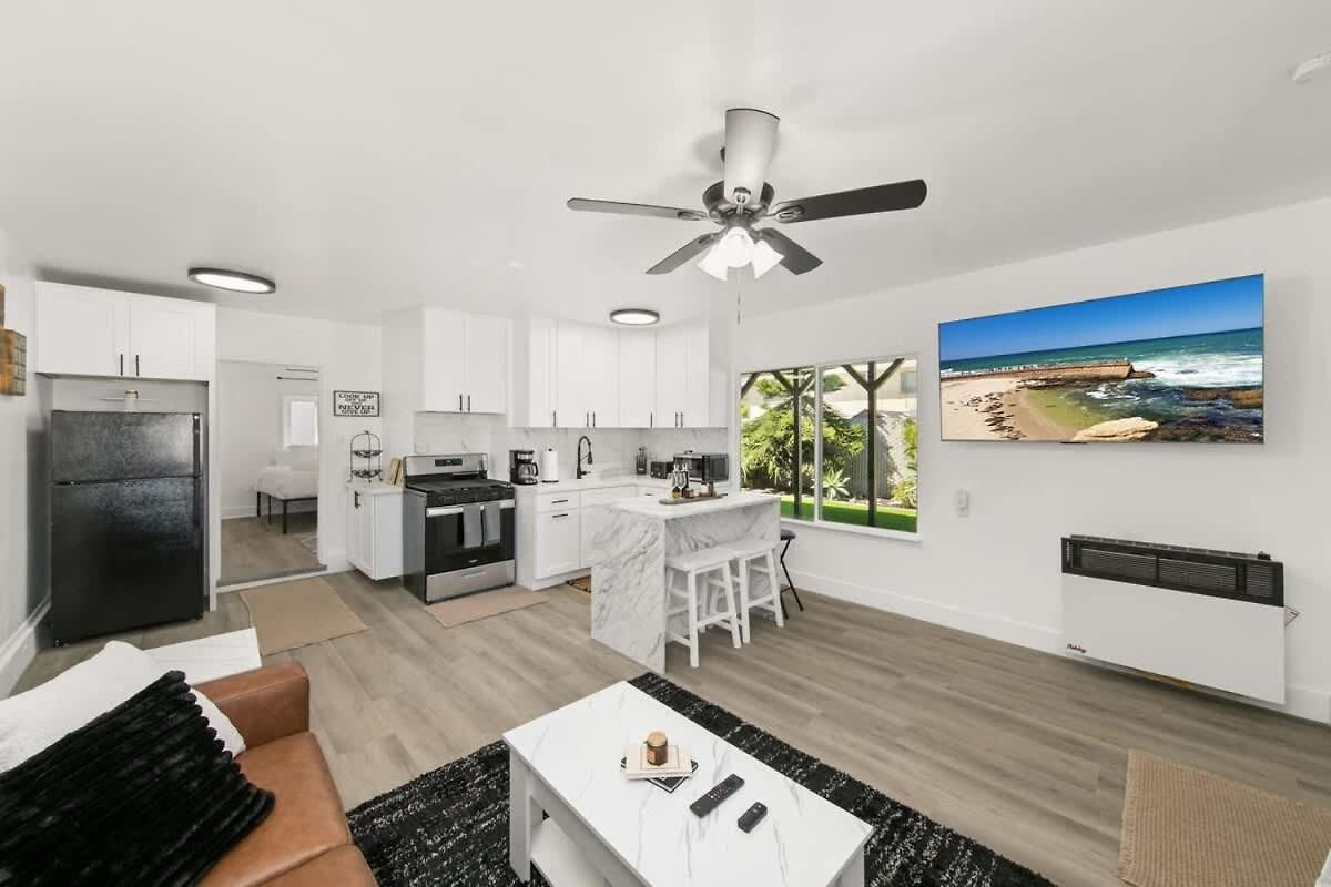 Holiday home 300 Ft From - Whole Compound 2 Units Carlsbad