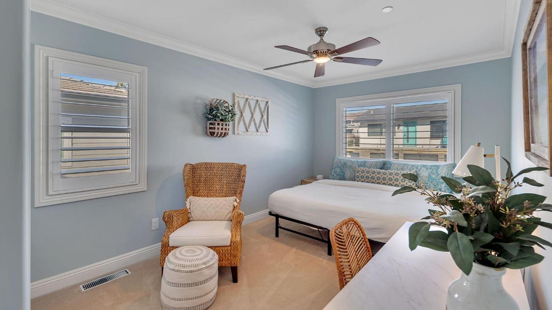 A Beachfront Fairytale In Holiday home Carlsbad