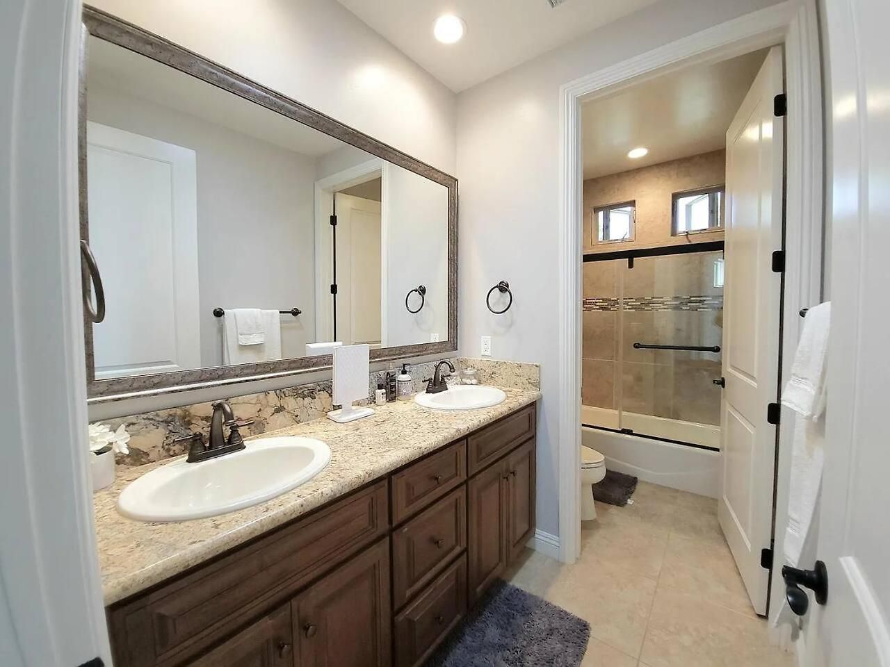 Luxury Coastal Retreat - & Lagoon Holiday home Carlsbad