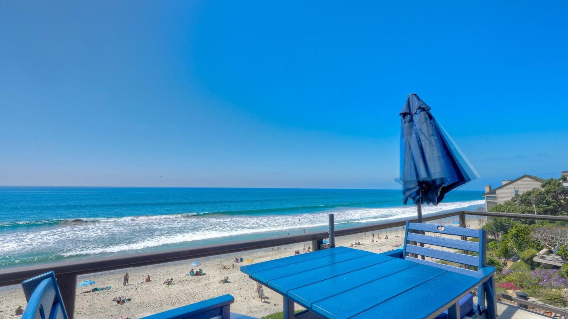 Apartment Oceanfront Unit, Private Balcony, Access, Sunset Views *