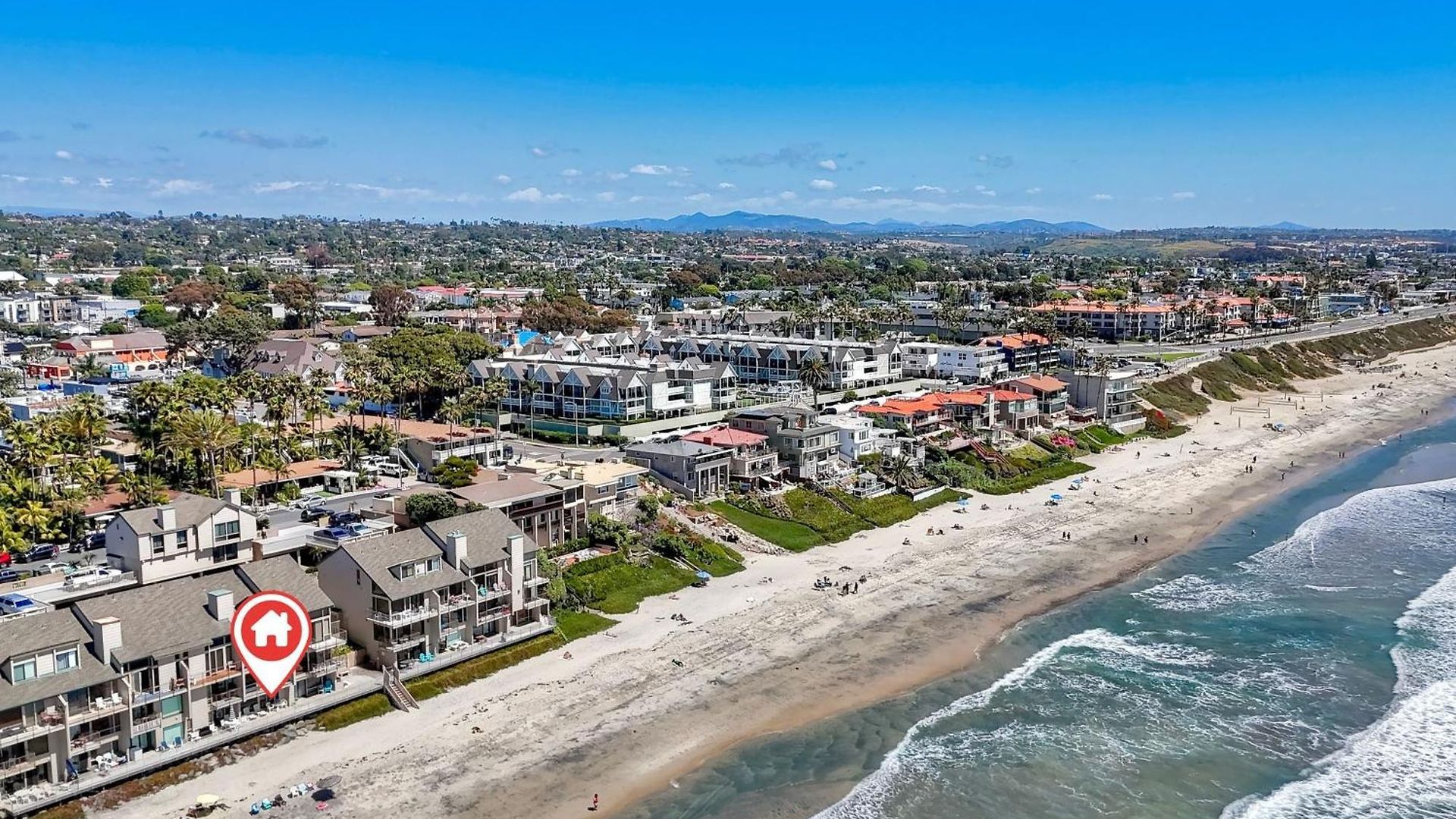 Apartment Oceanfront 2br - Private Patio - Steps To