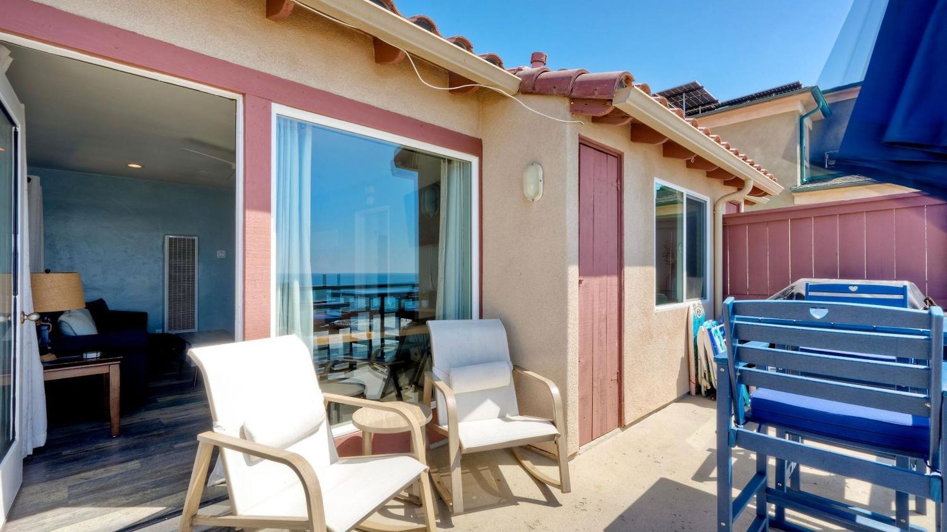 Oceanfront Unit, Private Balcony, Access, Sunset Views Apartment