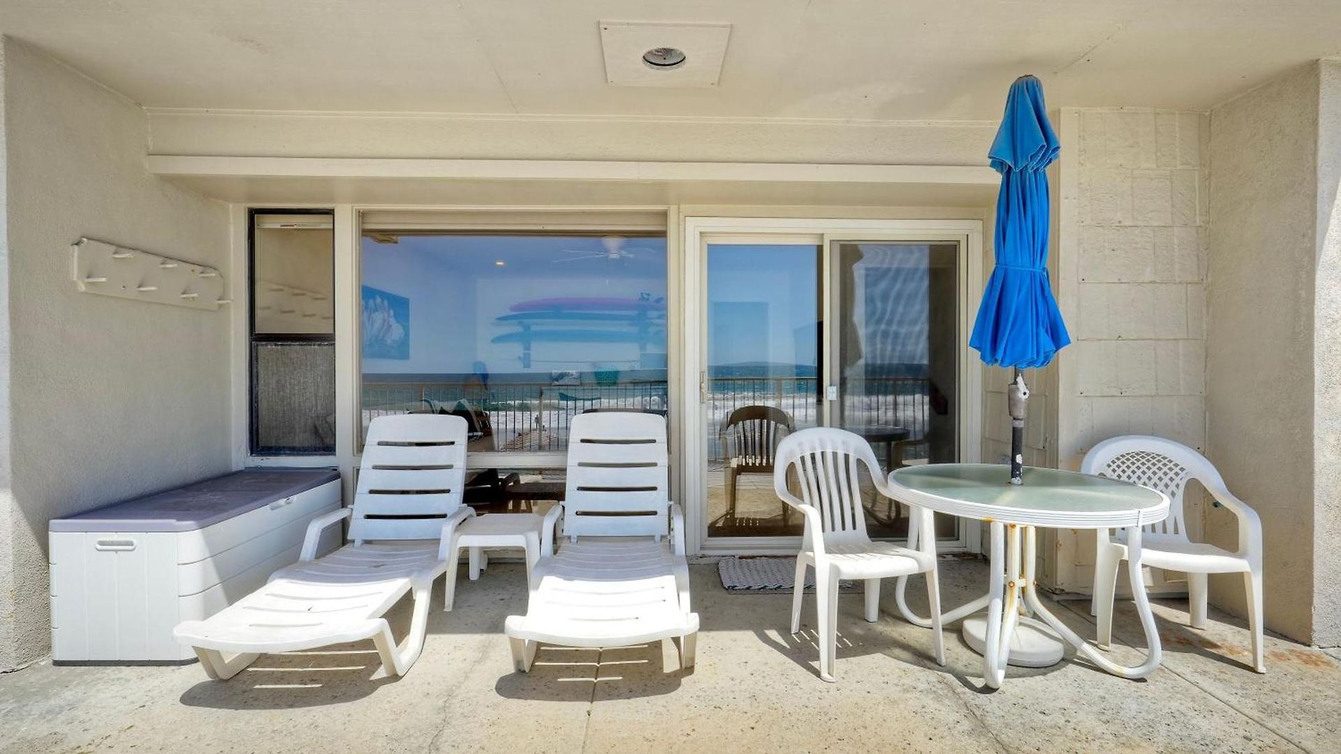 Oceanfront 2br - Private Patio - Steps To Apartment *