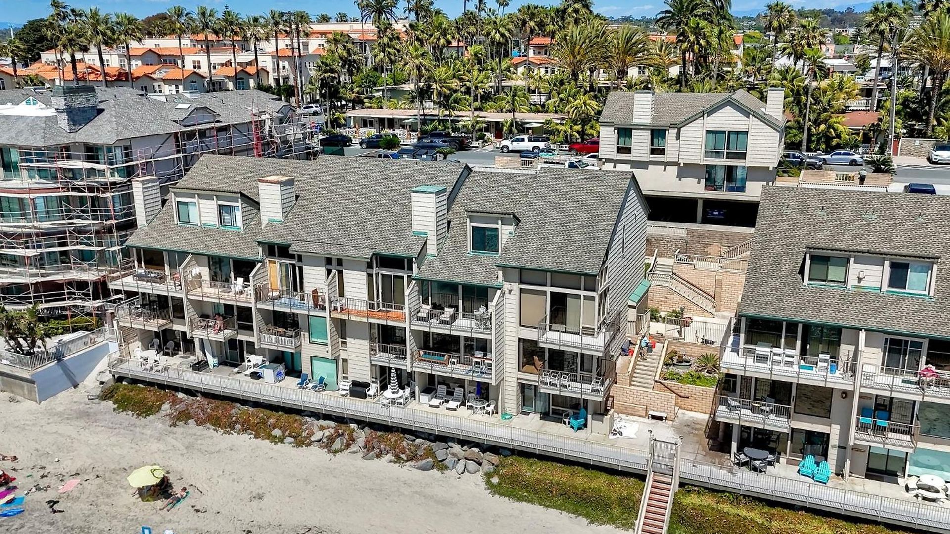 Oceanfront 2br - Private Patio - Steps To Apartment Carlsbad