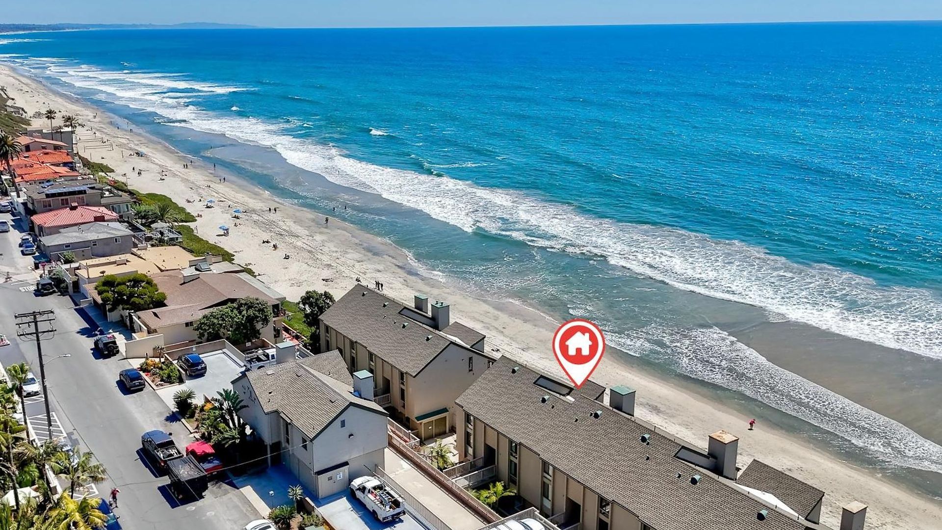 Apartment Oceanfront 2br - Private Patio - Steps To