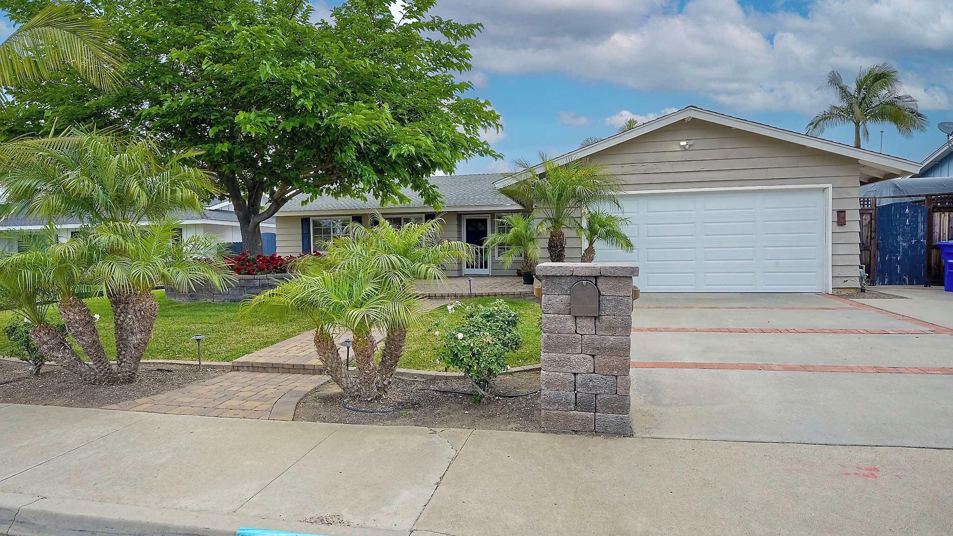 Charm - 3br Stunner Holiday home Carlsbad