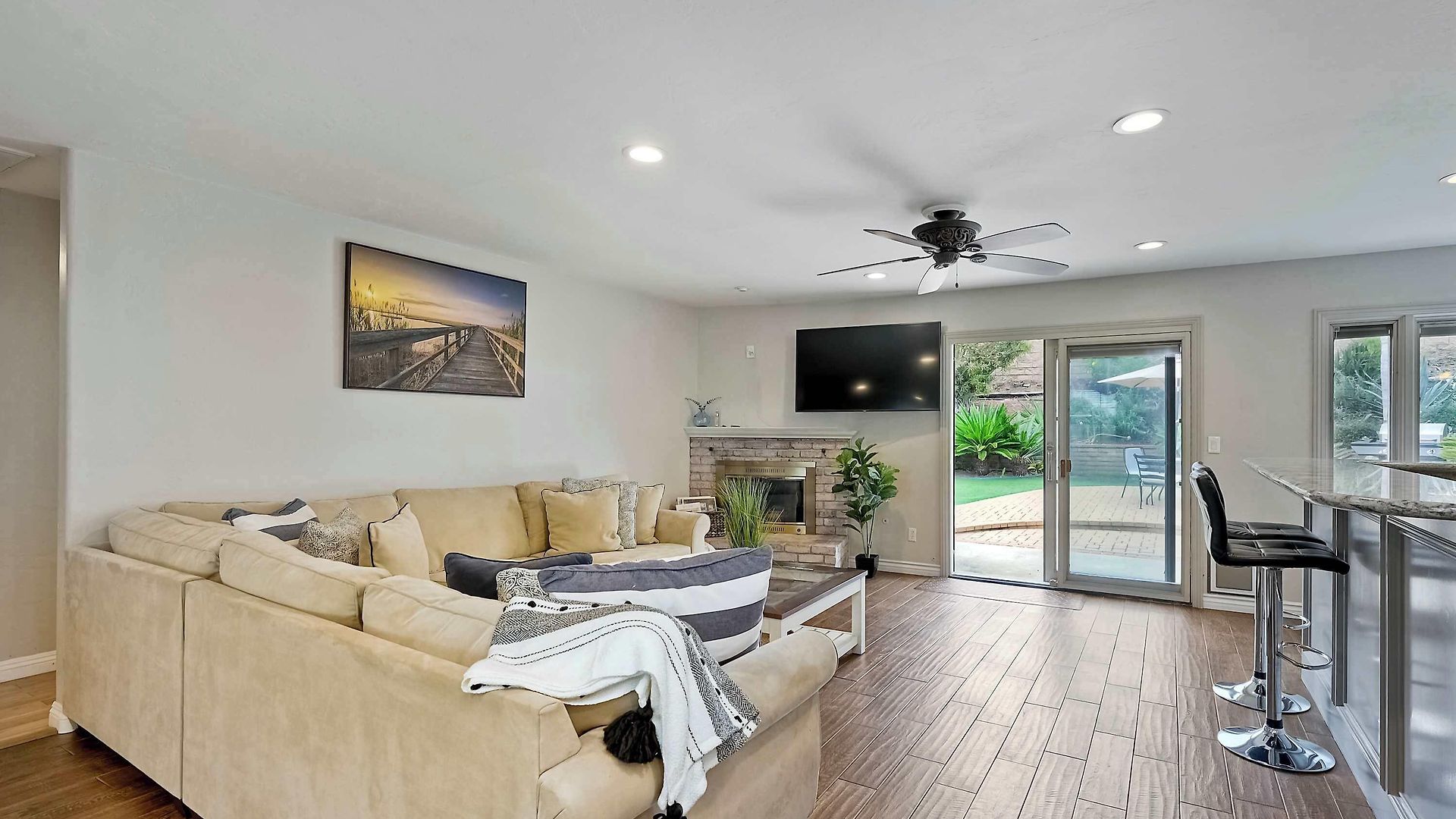 Charm - 3br Stunner * Carlsbad