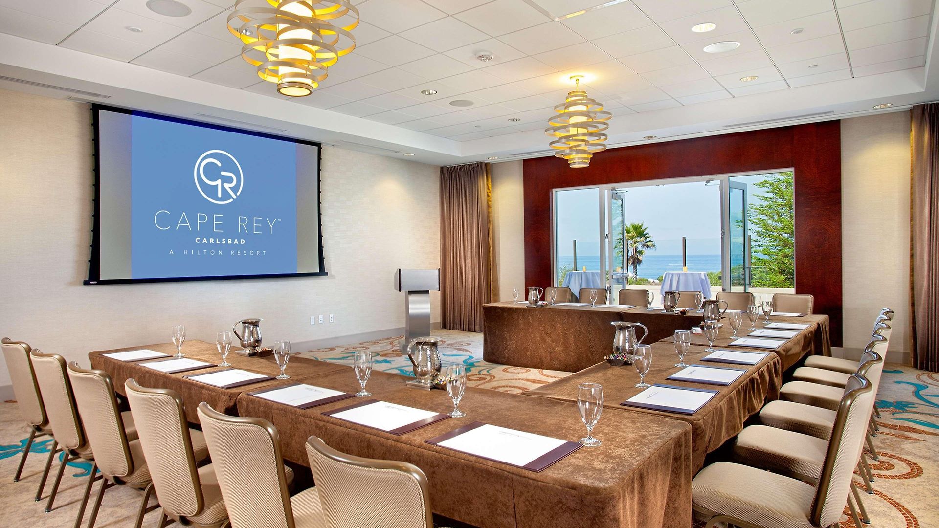 Cape Rey Beach, A Hilton & 4* Carlsbad