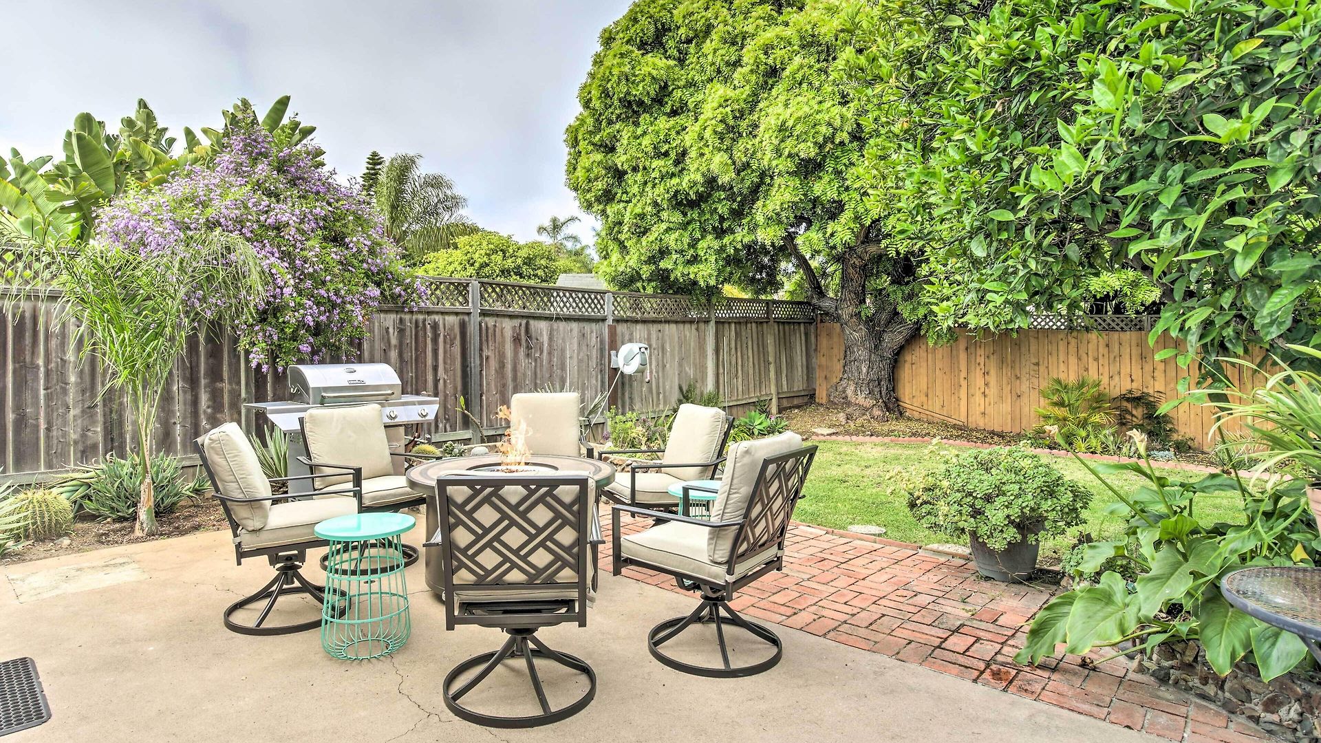 Coastal Home: 1 Mi To & Downtown Holiday home Carlsbad