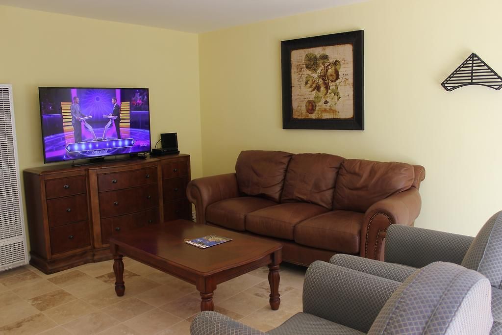 The Palms Apartment *