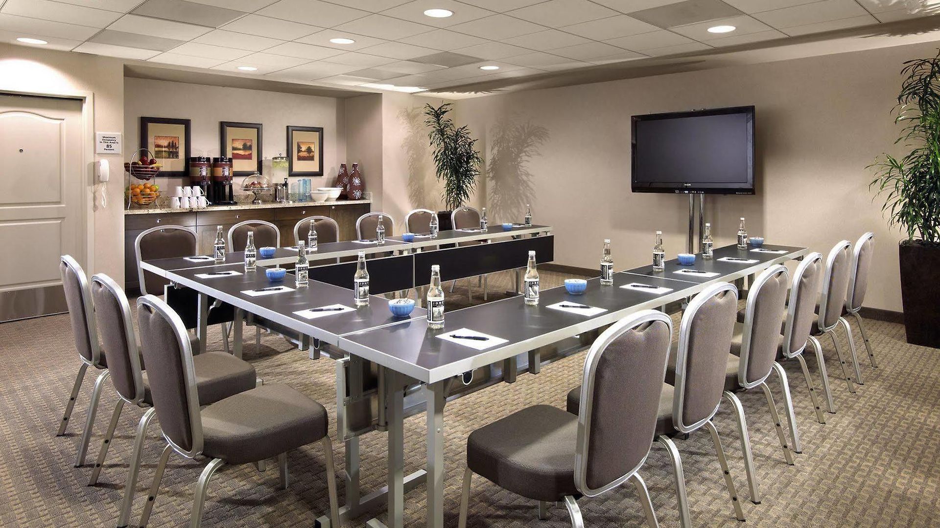 Hampton North San Diego County Hotel 3*