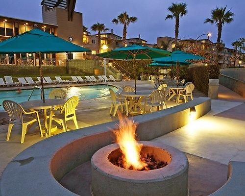 Seapointe Resort