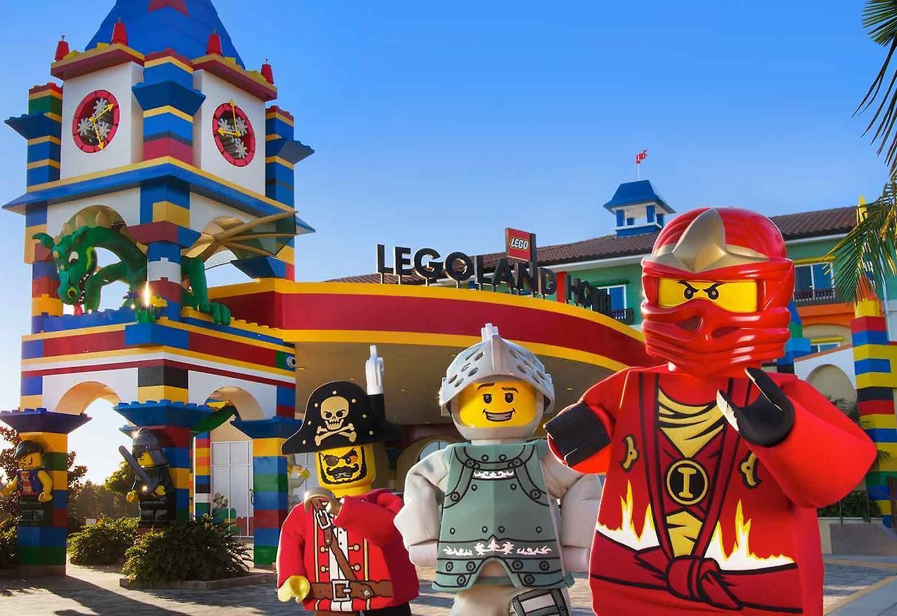 Resort Legoland California And Castle