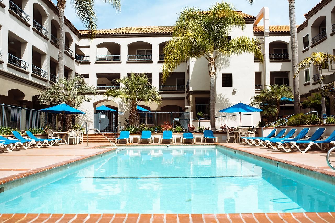 Hotel Tamarack