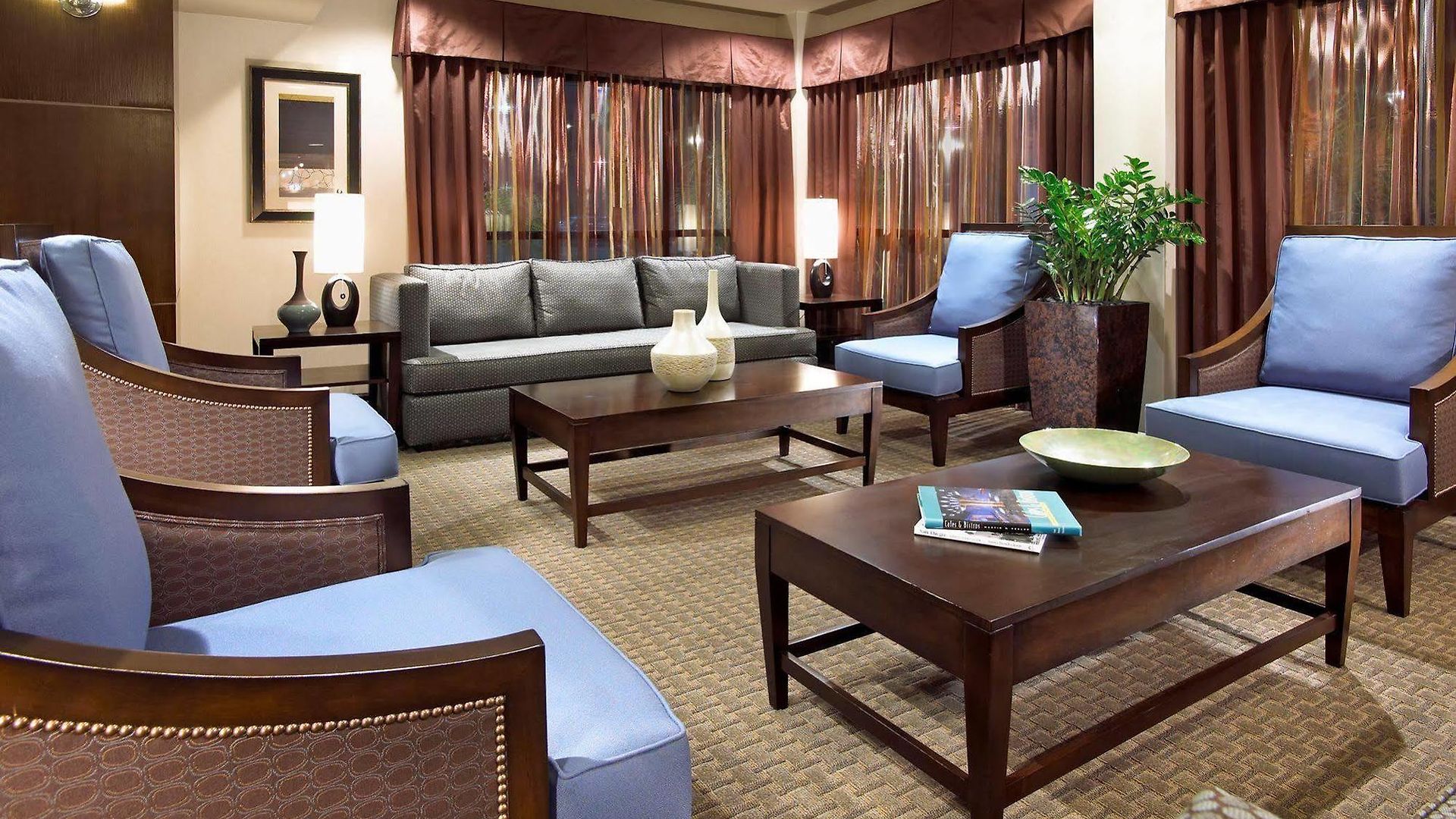 Hampton North San Diego County Hotel 3*