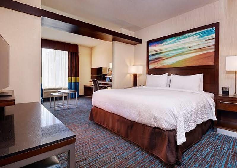 Fairfield & By Marriott San Diego Carlsbad