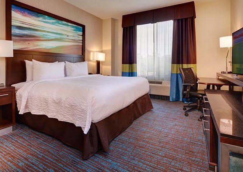 Fairfield & By Marriott San Diego Carlsbad