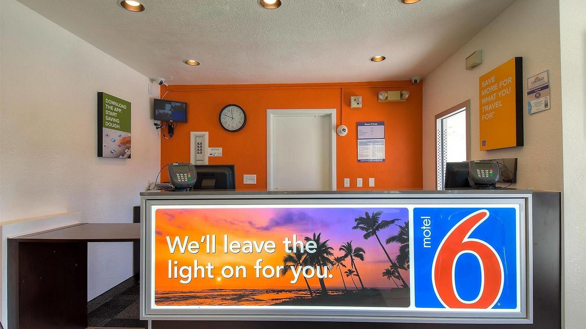 Hotel 6-carlsbad, Ca - Village