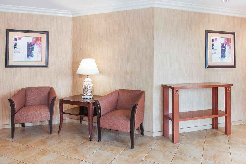 Days By Wyndham Hotel 2*