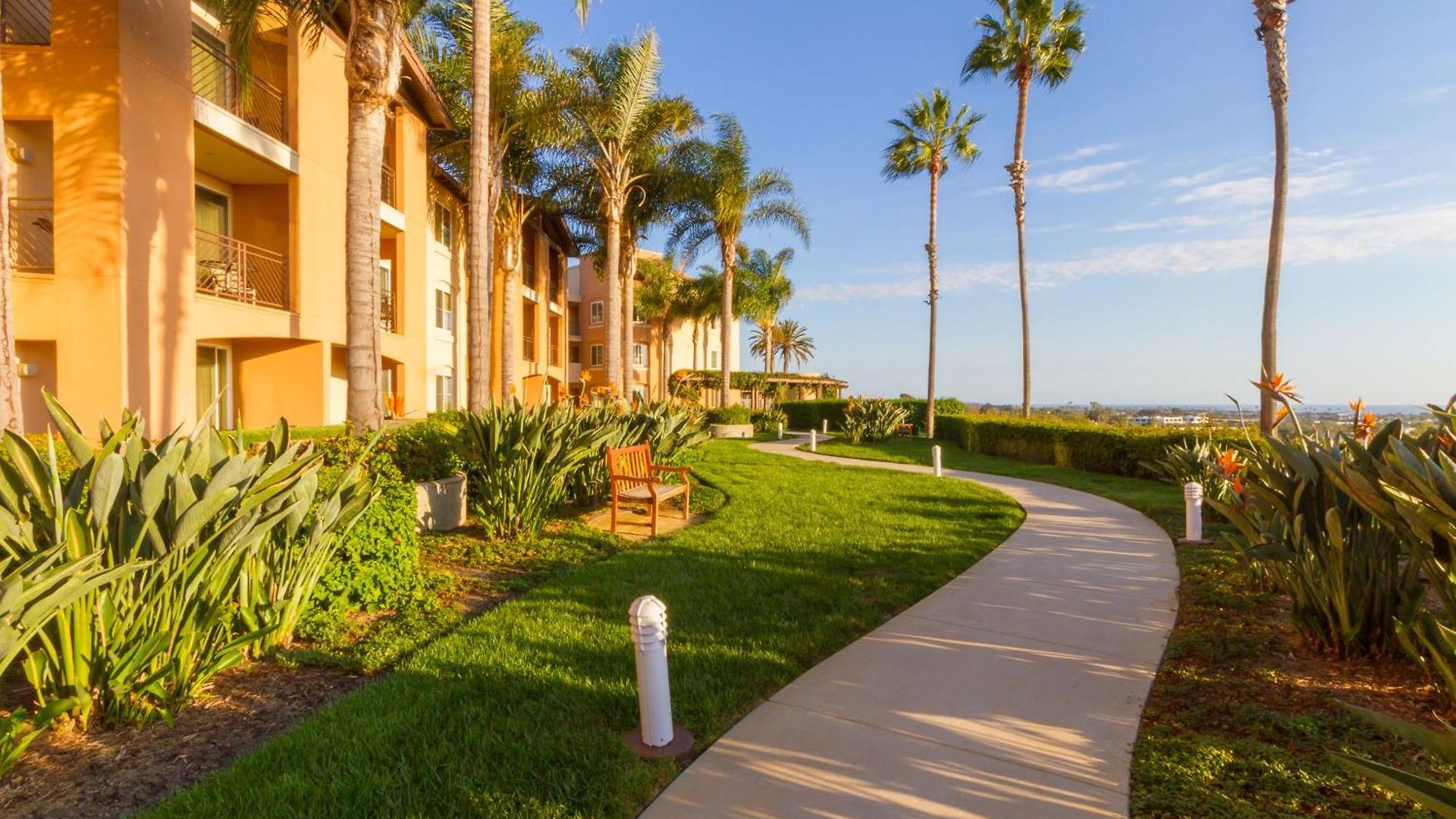 Aparthotel Grand Pacific Palisades