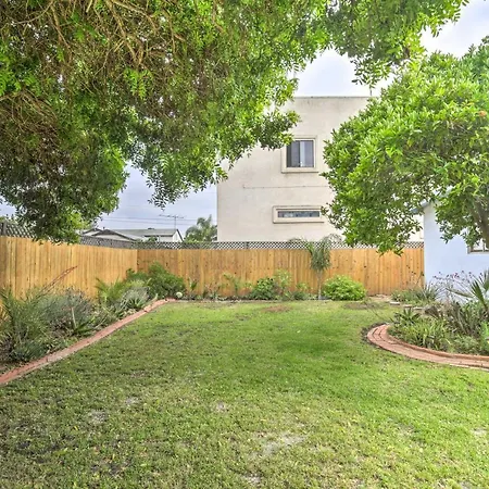Coastal Home: 1 Mi To & Downtown *