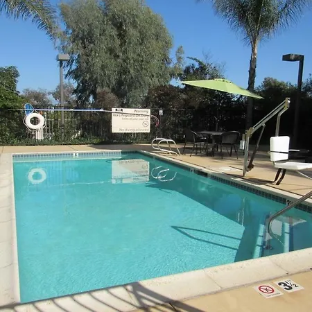 Hampton North San Diego County Hotel 3*